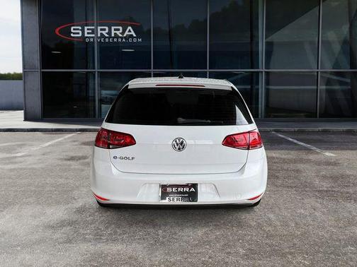 2016 Volkswagen e-Golf SE