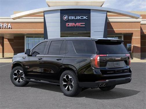 2025 GMC Yukon 4WD AT4
