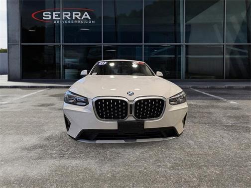 2022 BMW X4 xDrive30i