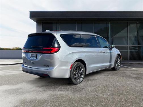 2021 Chrysler Pacifica Limited