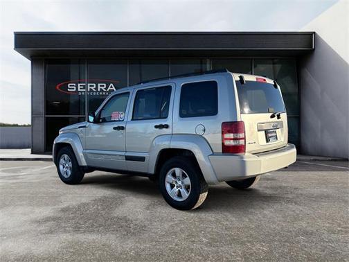 2009 Jeep Liberty Sport