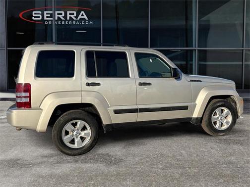 2009 Jeep Liberty Sport
