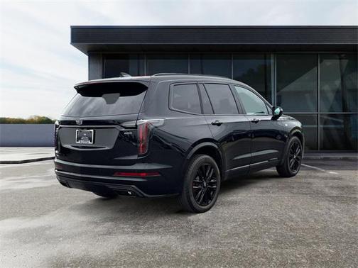2022 Cadillac XT6 Sport AWD