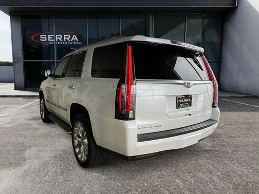 Crystal White Tricoat 2018 Cadillac Escalade Luxury