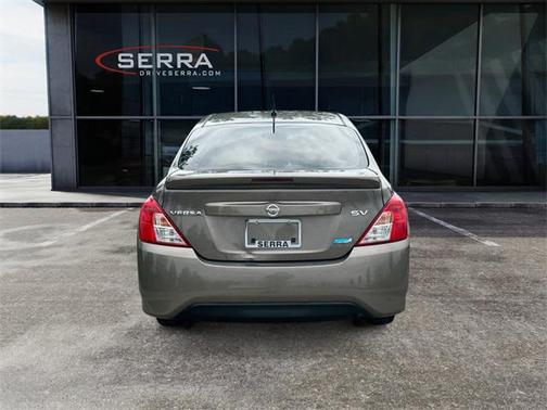 2015 Nissan Versa 1.6 SV