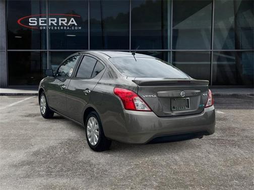 2015 Nissan Versa 1.6 SV