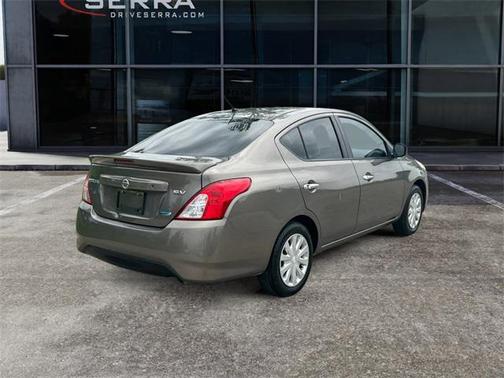 2015 Nissan Versa 1.6 SV