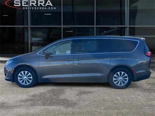 2019 Chrysler Pacifica Touring Plus