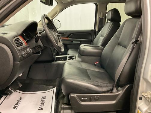 2011 GMC Yukon XL 1500 SLT