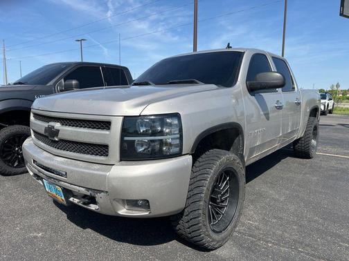 Silver Birch Metallic 2009 Chevrolet Silverado 1500 LT Crew Cab