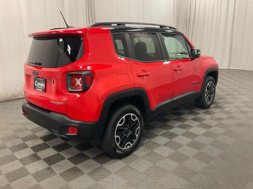 2017 Jeep Renegade Trailhawk