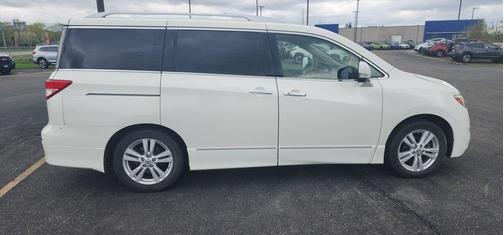 White Pearl 2013 Nissan Quest SL