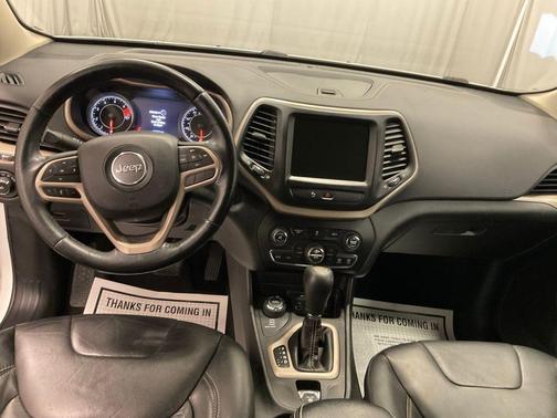 Bright White Clearcoat 2018 Jeep Cherokee Limited