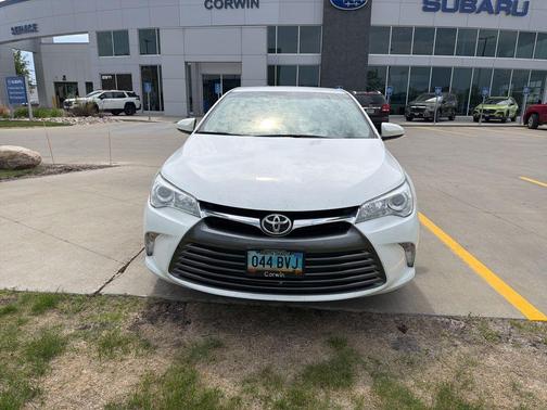 Super White 2017 Toyota Camry LE