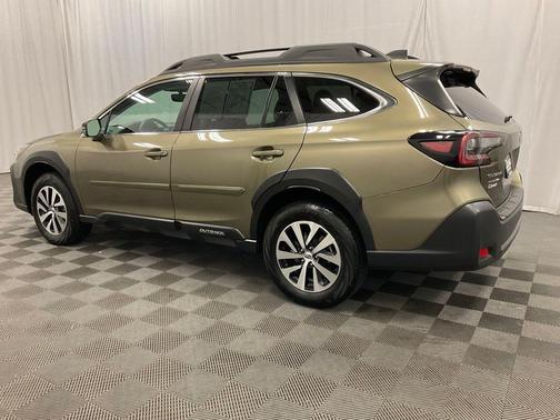 Autumn Green Metallic 2024 Subaru Outback Premium