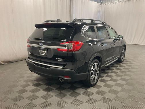 Crystal Black Silica 2023 Subaru Ascent Limited 7-Passenger