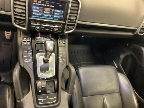 2015 Porsche Cayenne S