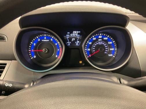 2011 Hyundai ELANTRA Limited