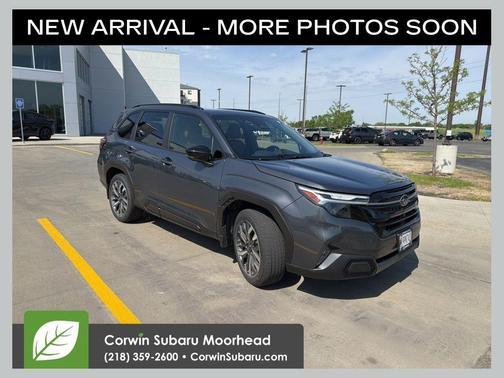 Magnetite Gray Metallic 2025 Subaru Forester Touring