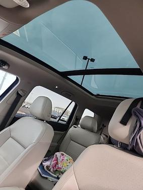 2021 Volkswagen Atlas 3.6 V6 SE w/ Technology R-Line