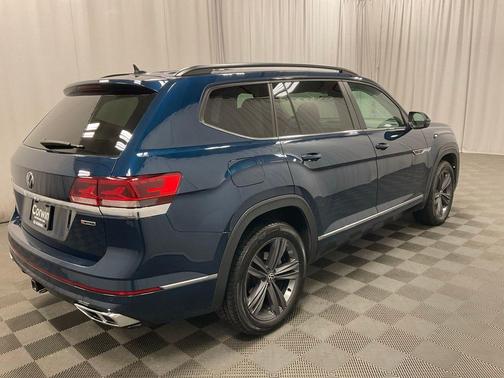 2021 Volkswagen Atlas 3.6 V6 SE w/ Technology R-Line