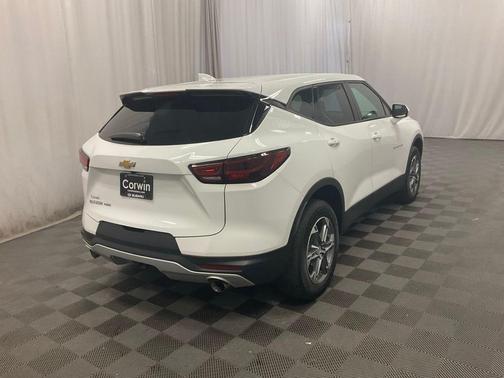 Summit White 2023 Chevrolet Blazer 2LT
