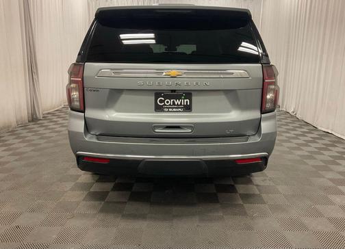 Sterling Gray Metallic 2024 Chevrolet Suburban LT