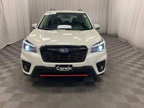 Crystal White Pearl 2021 Subaru Forester Sport