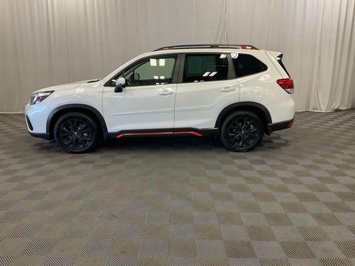 Crystal White Pearl 2021 Subaru Forester Sport