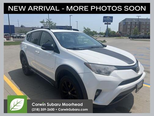 Super White 2018 Toyota RAV4 Adventure