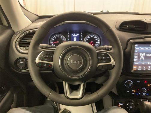 Alpine White Clearcoat 2023 Jeep Renegade Latitude