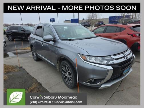 Mercury Gray Metallic 2016 Mitsubishi Outlander GT
