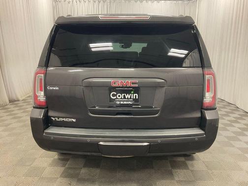2017 GMC Yukon SLT