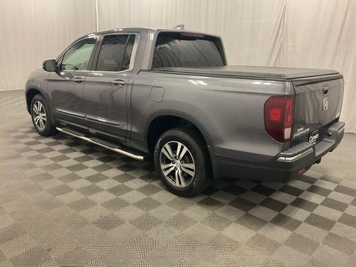Modern Steel Metallic 2017 Honda Ridgeline