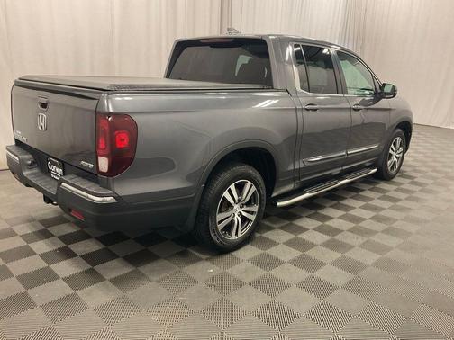 Modern Steel Metallic 2017 Honda Ridgeline
