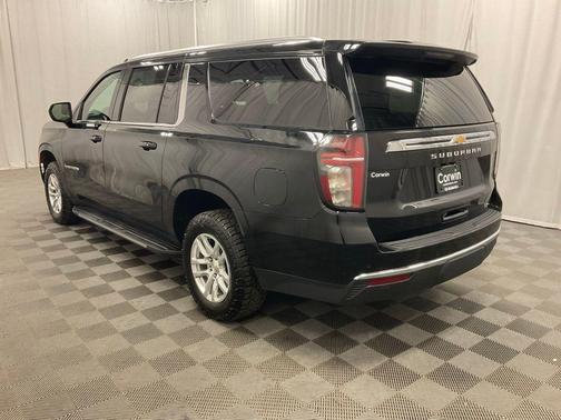 Black 2024 Chevrolet Suburban LT