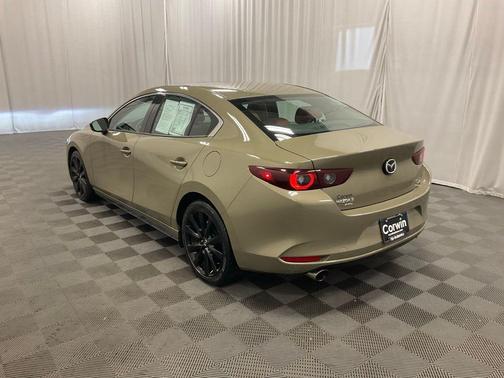 2024 Mazda Mazda3 2.5 Carbon Turbo