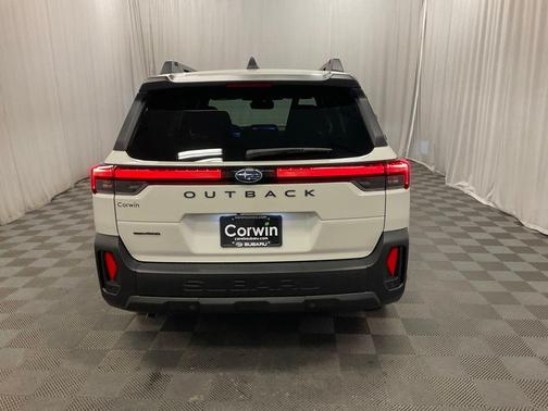 Crystal White Pearl 2026 Subaru Outback Premium