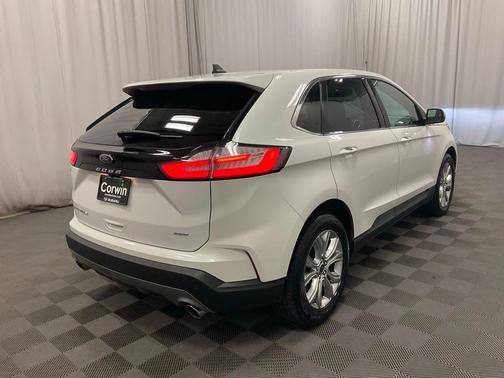 Star White 2024 Ford Edge Titanium