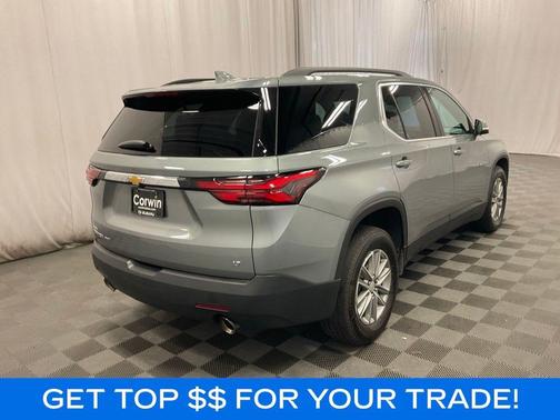 Sterling Gray Metallic 2023 Chevrolet Traverse LT Cloth