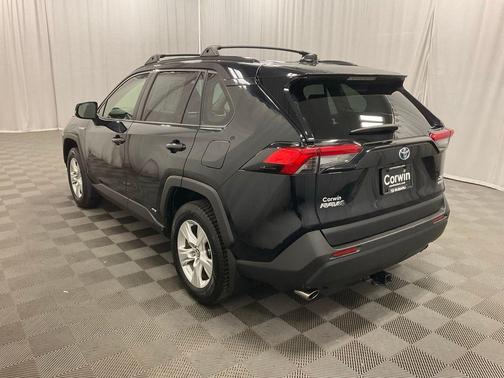 2019 Toyota RAV4 Hybrid XLE
