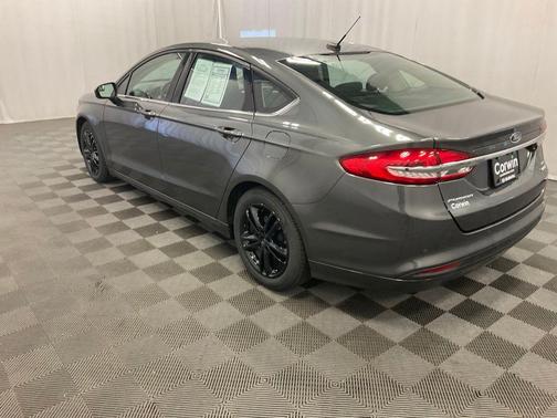 Magnetic Metallic 2018 Ford Fusion SE