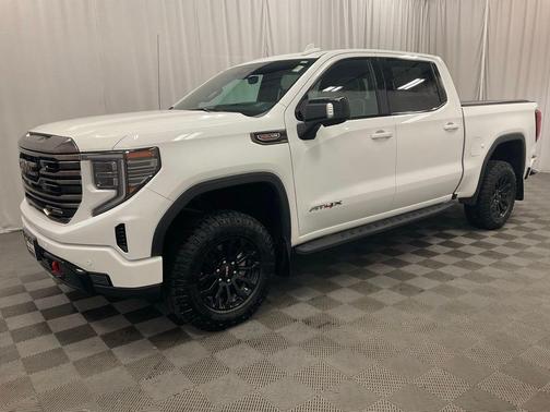 2022 GMC Sierra 1500 AT4X