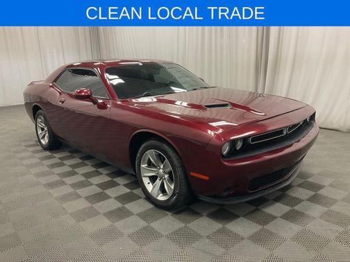 Octane Red Pearlcoat 2020 Dodge Challenger SXT
