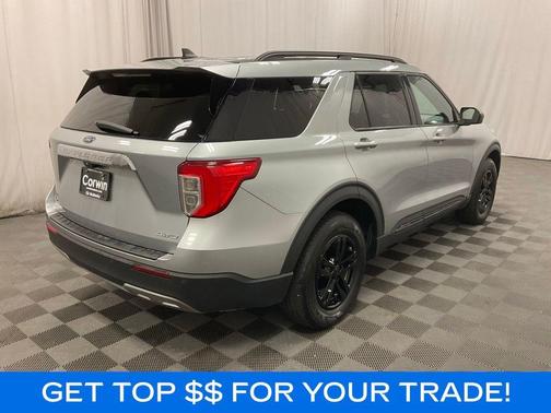 Iconic Silver Metallic 2023 Ford Explorer XLT