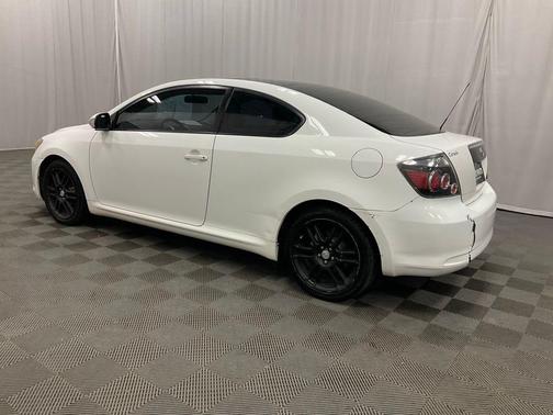 2008 Scion tC 