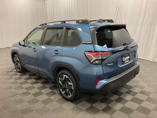 Horizon Blue Pearl 2025 Subaru Forester Limited