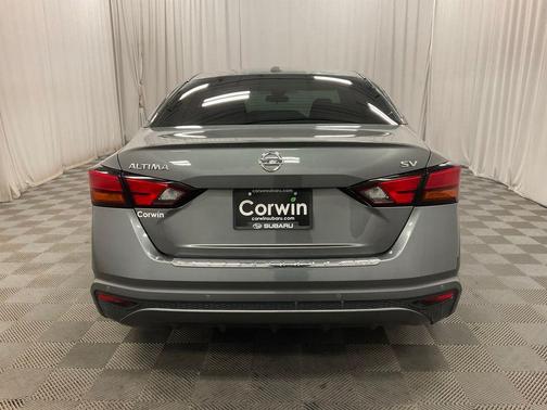 2021 Nissan Altima 2.5 SV