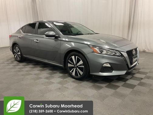 2021 Nissan Altima 2.5 SV