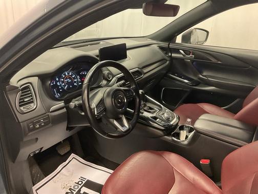 2023 Mazda CX-9 Carbon Edition